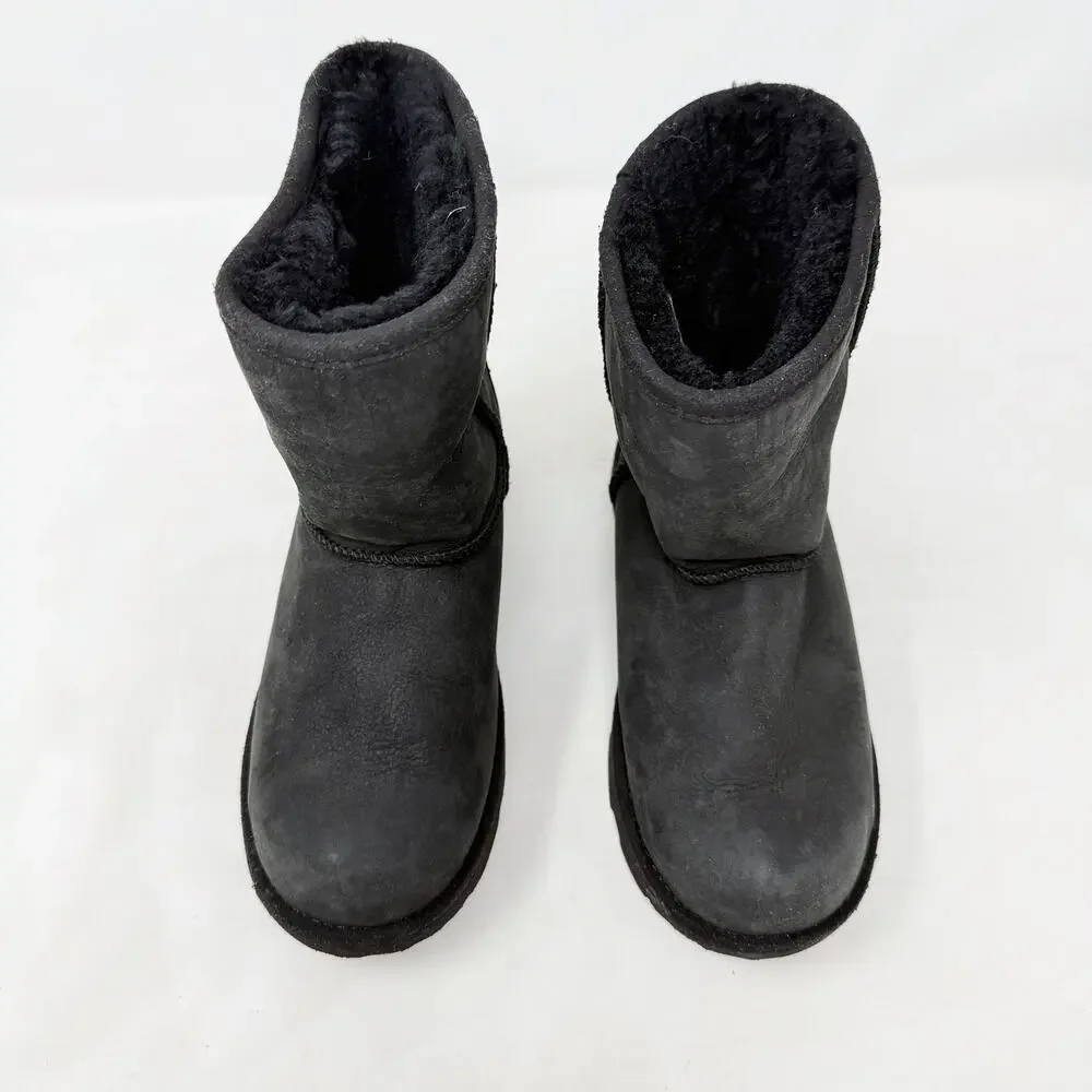 [UGG] Black Classic II Waterproof Suede Winter Boots Cozy Shearling Kids Size 3